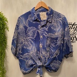 Hawaiian shirt